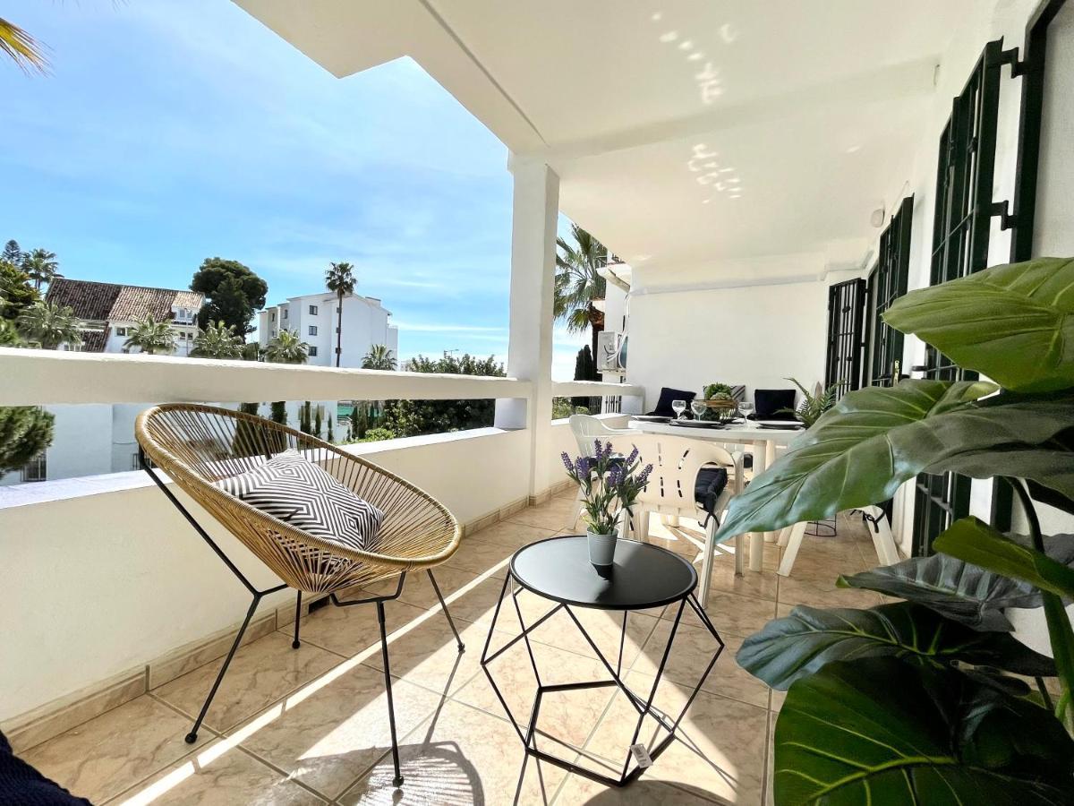 Sitio de Calahonda Riviera By The Beach 2 Bedroom Apartment מראה חיצוני תמונה