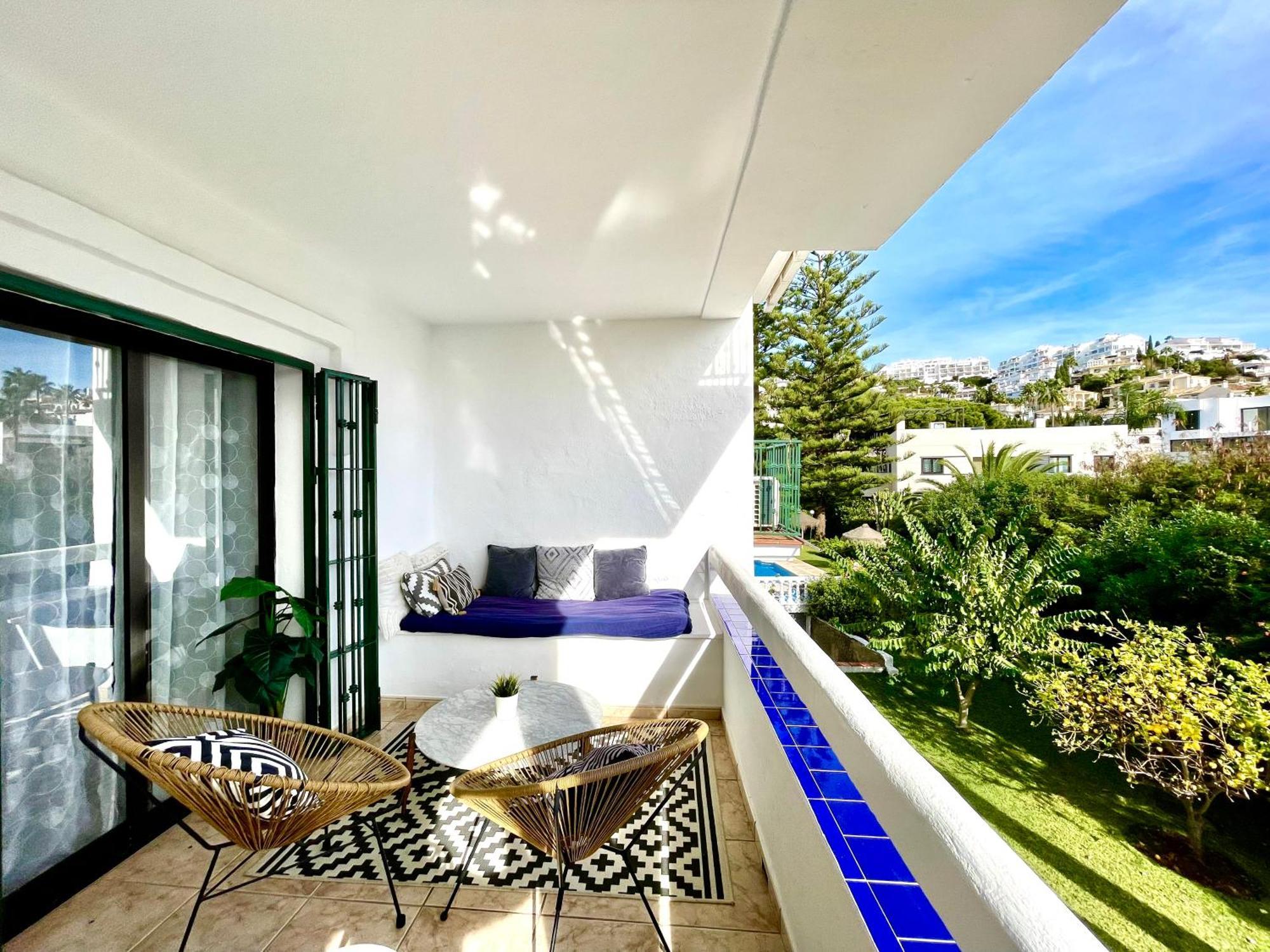 Sitio de Calahonda Riviera By The Beach 2 Bedroom Apartment מראה חיצוני תמונה
